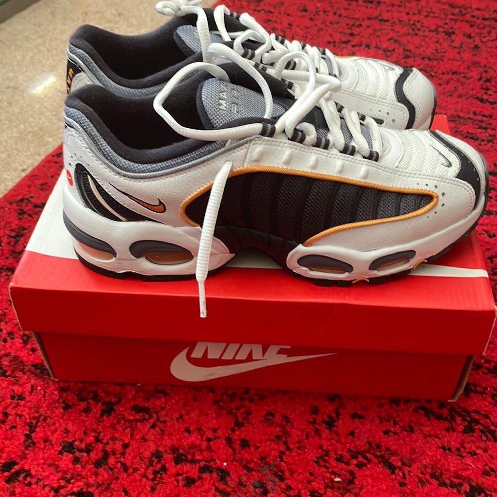 GradeSchool Nike Tailwind